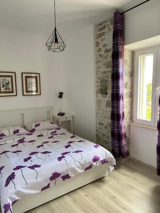 Holiday House Lucia Sukosan Villa